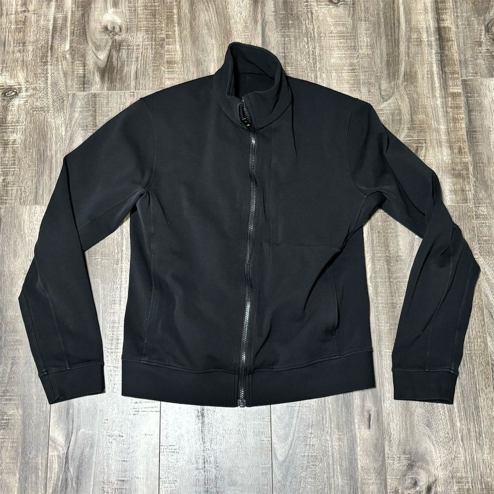 Lululemon Men's Black Windbreaker Jacket Size M Full Zip Casual